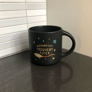 EUC Harry Potter Hogwarts Frequent Flyer mug